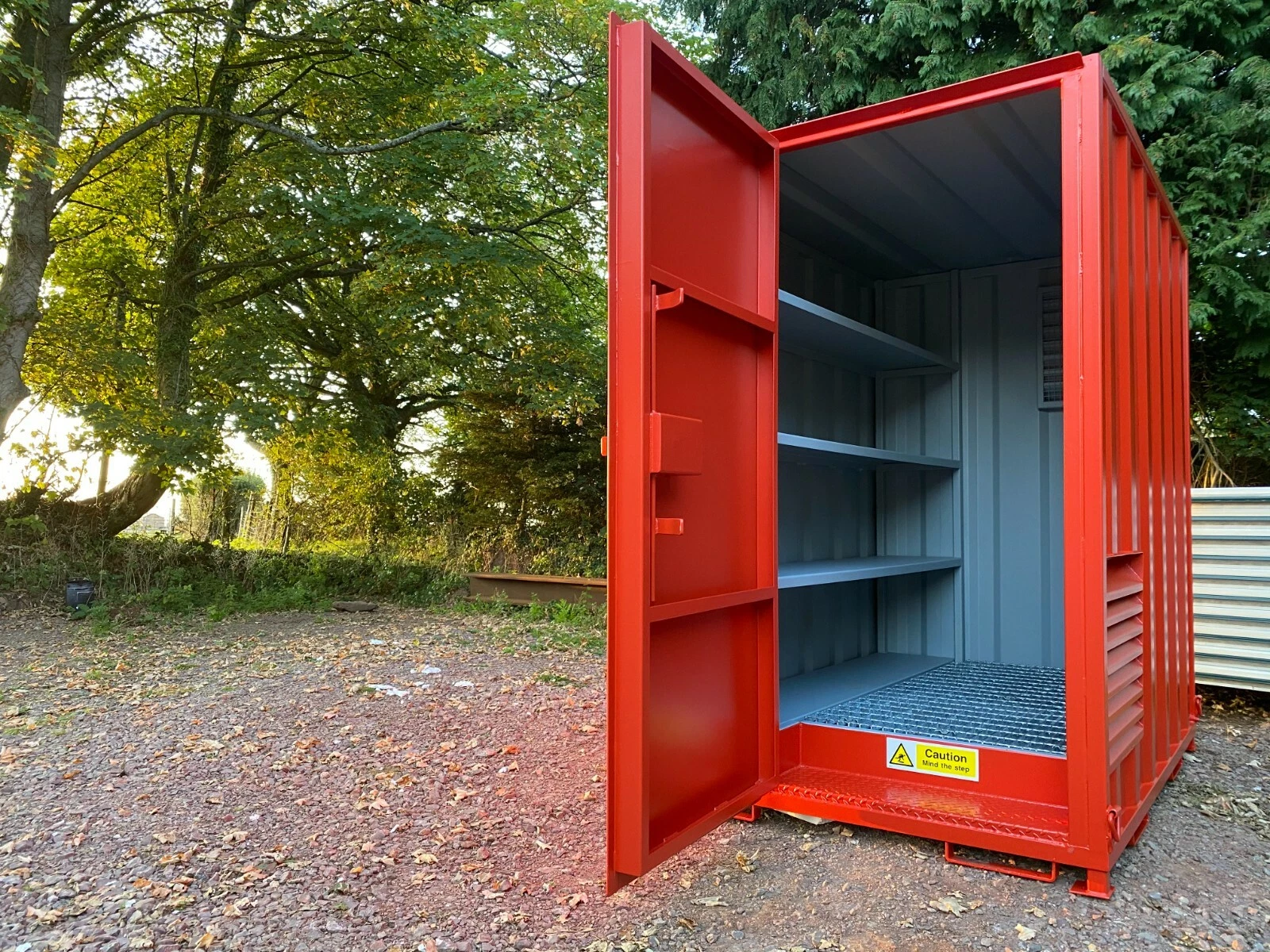 7ft x 5ft (2.2m x 1.6m) Secure Walk In Steel Chemstore/Hazardous Material Store - Image 7