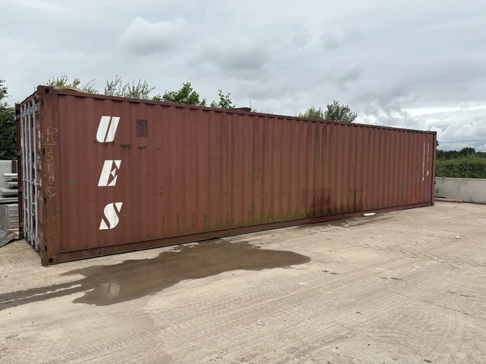 Used 40ft High Cube Shipping Container - Image 2