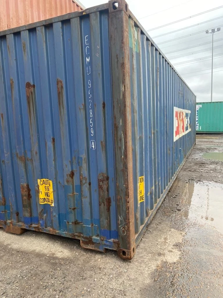 Used 40ft shipping container - Image 3